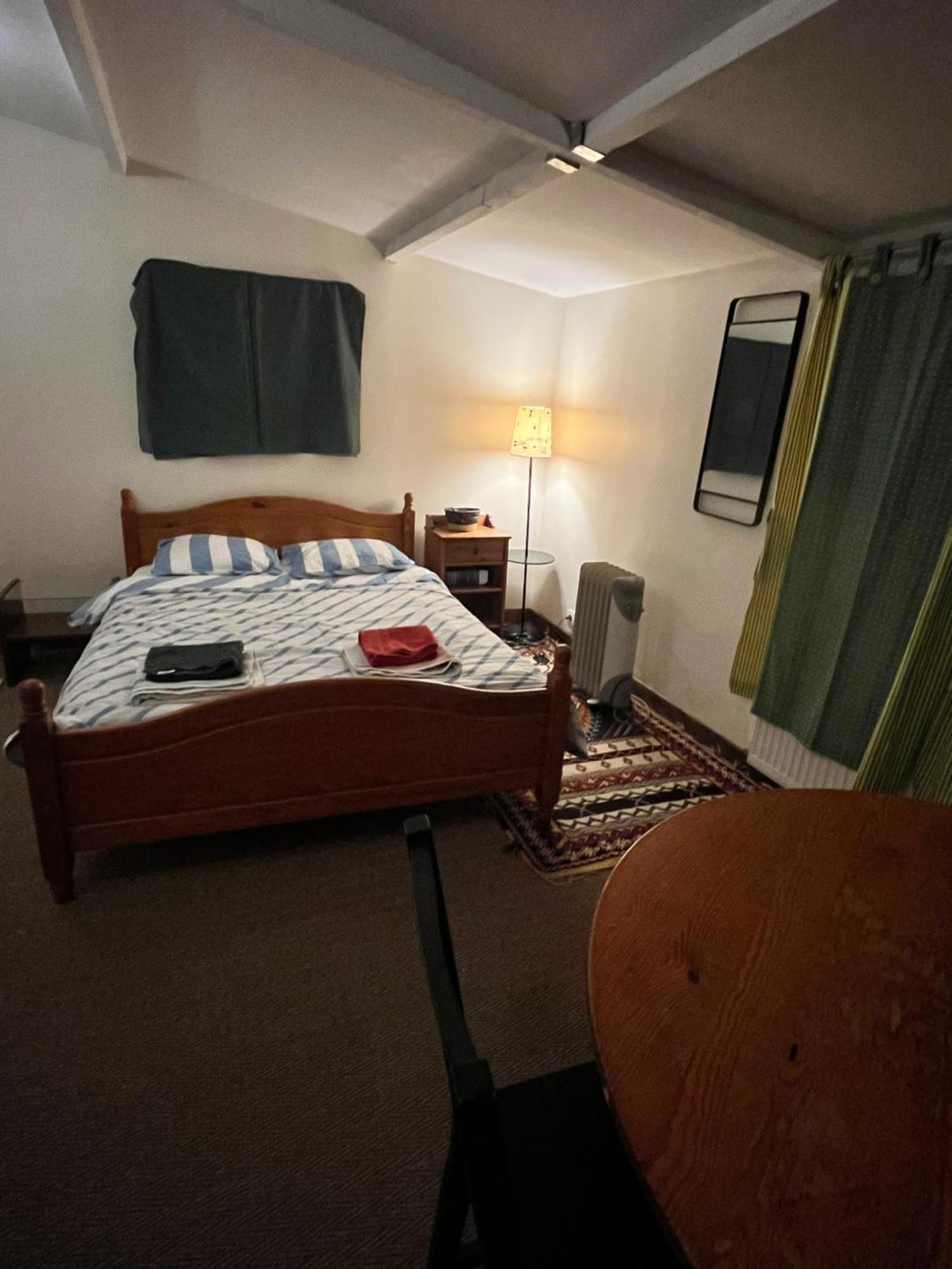 A Room And Garden Close To Paris 비트리쉬르센 외부 사진